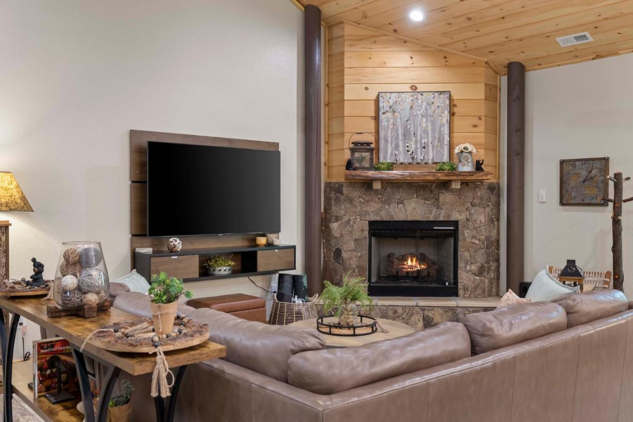 Stunning Views, Superb Atmosphere, Modern Amenities, In The Middle Of Nature Bryson City Exterior photo