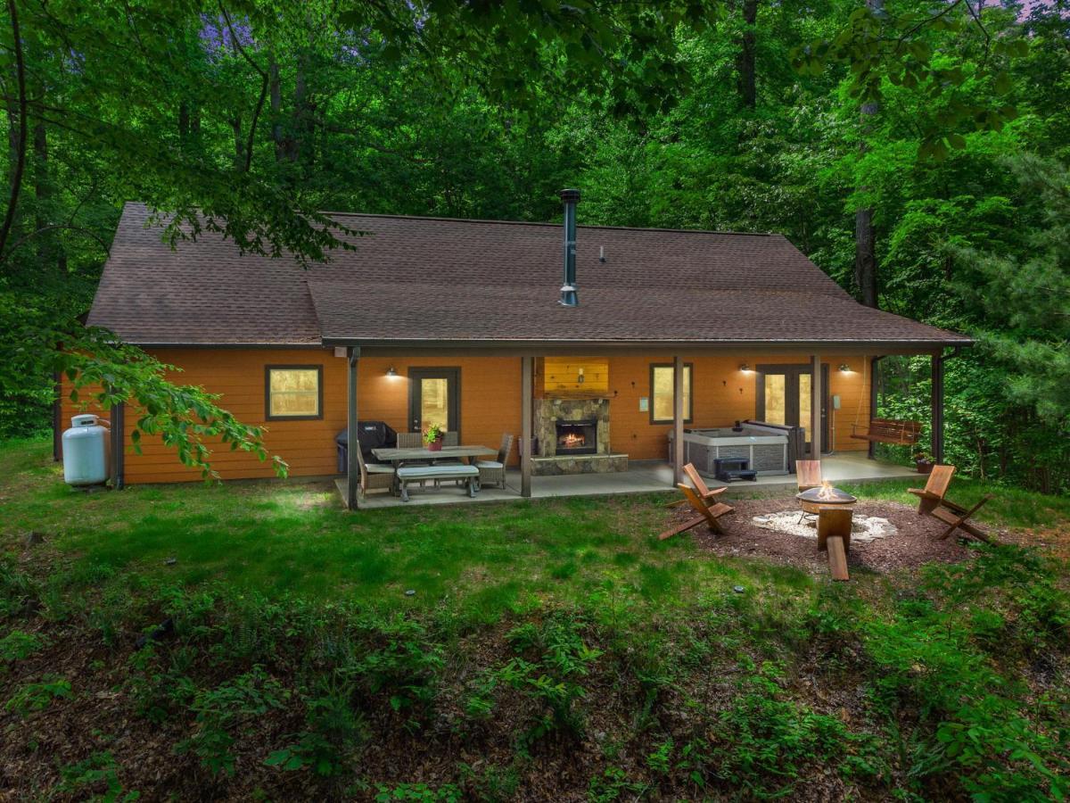 Stunning Views, Superb Atmosphere, Modern Amenities, In The Middle Of Nature Bryson City Exterior photo