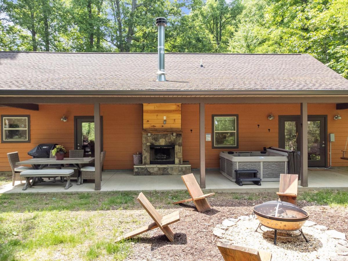 Stunning Views, Superb Atmosphere, Modern Amenities, In The Middle Of Nature Bryson City Exterior photo