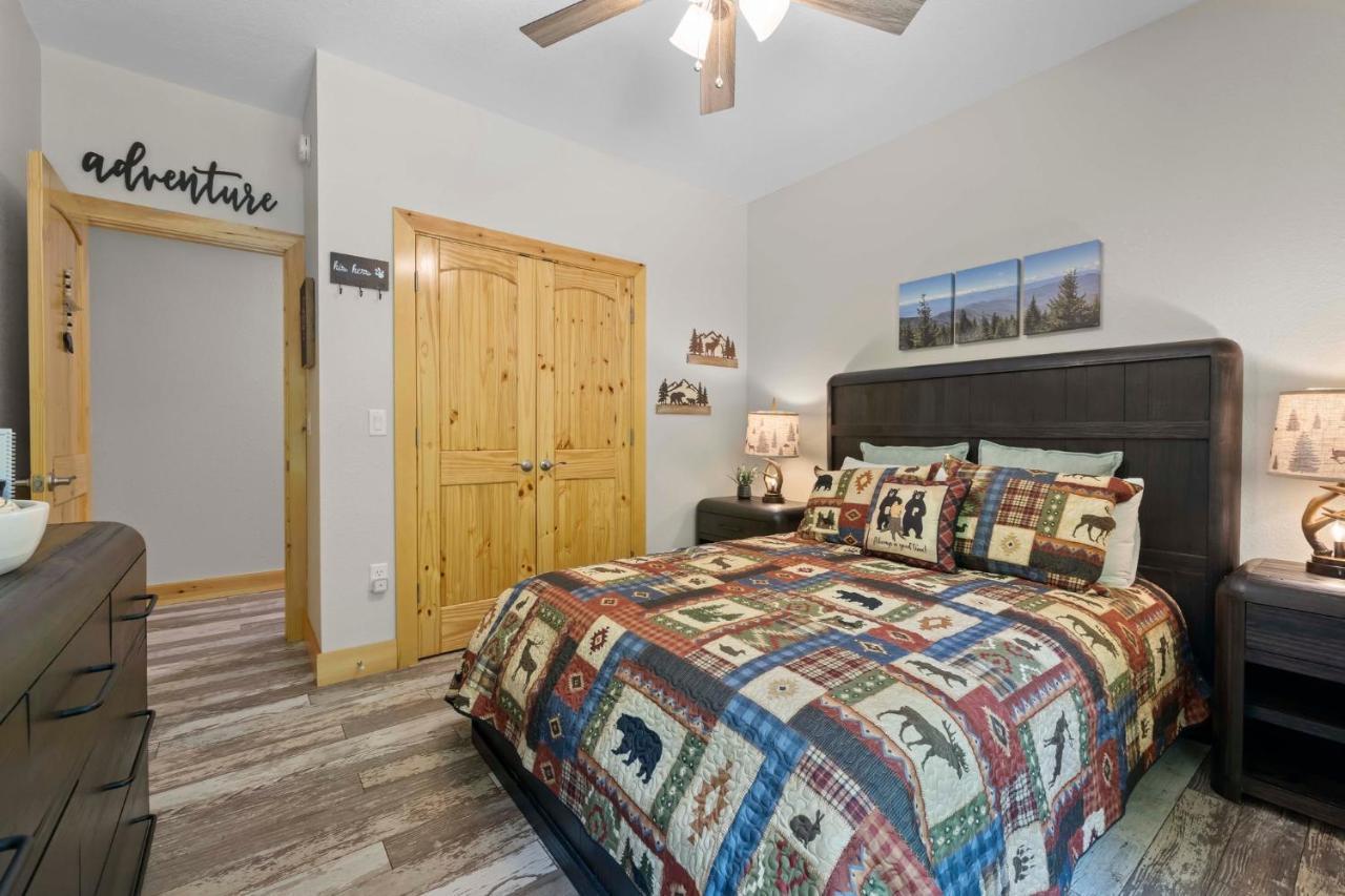 Stunning Views, Superb Atmosphere, Modern Amenities, In The Middle Of Nature Bryson City Exterior photo