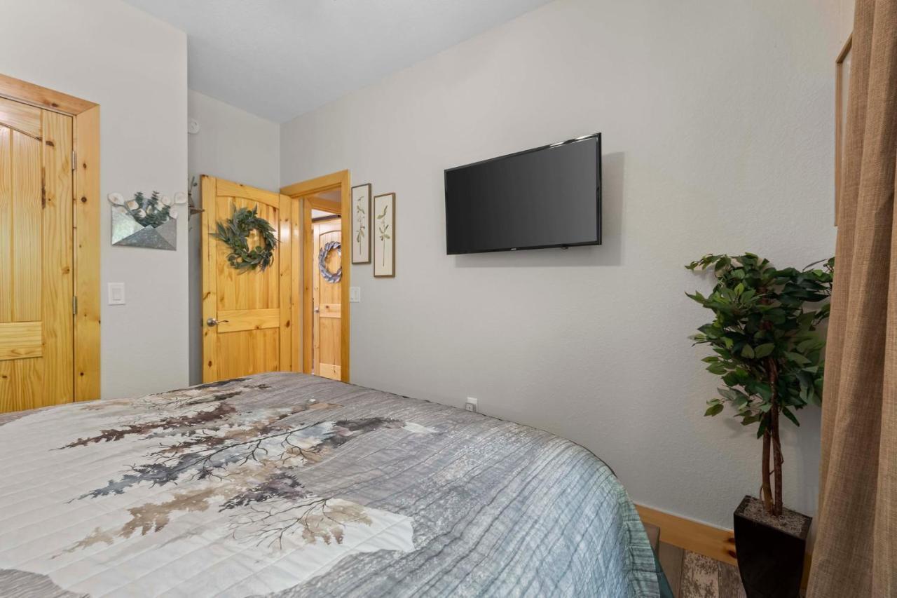 Stunning Views, Superb Atmosphere, Modern Amenities, In The Middle Of Nature Bryson City Exterior photo